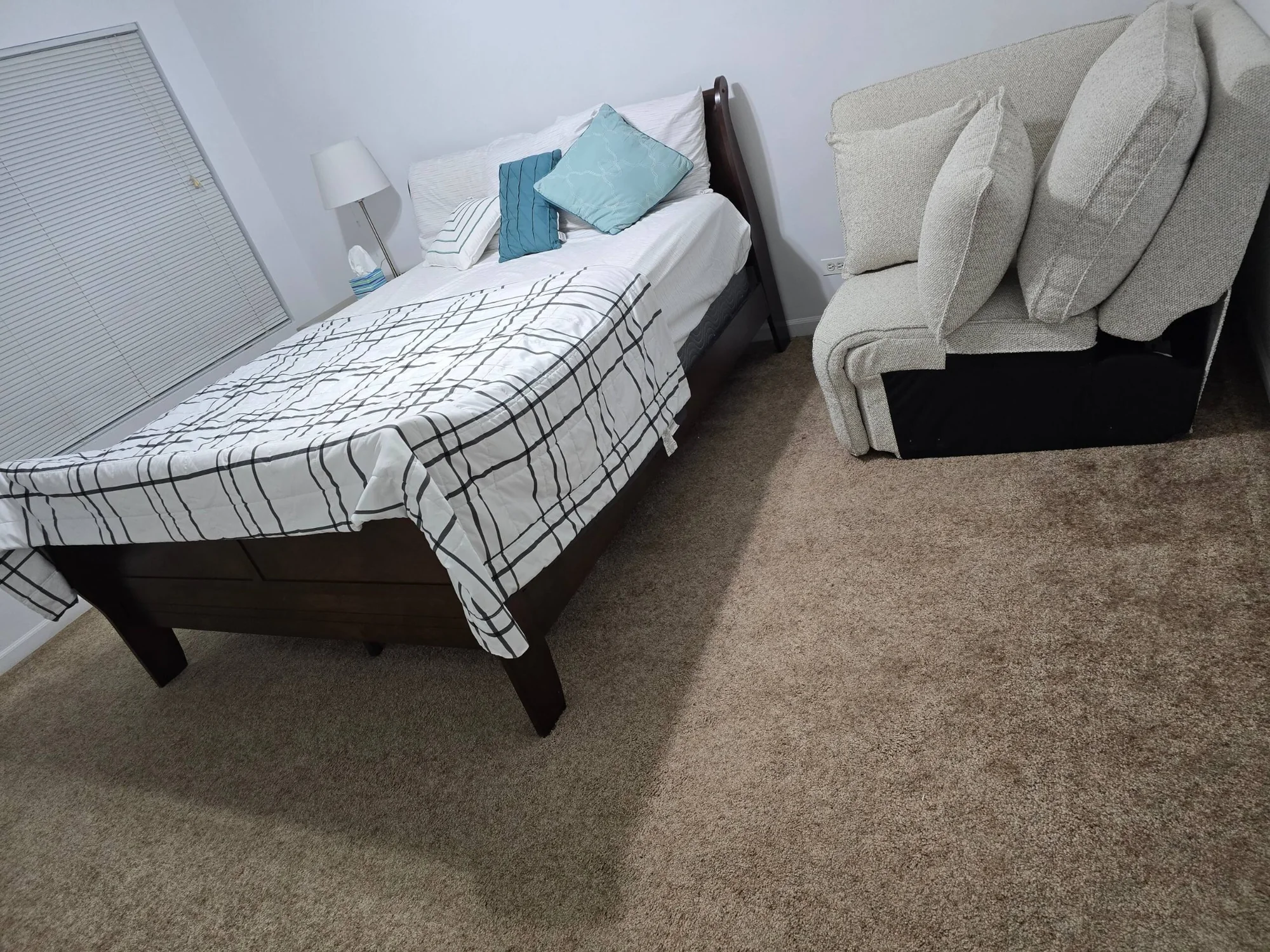 Bedroom seating area at Bluejacket Bungalow
